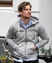 Williamsburg fashionable hooded sweatshirt